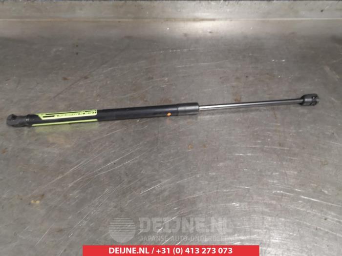 Kia Rio Rear gas strut, right O295046
