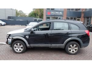 Chevrolet Captiva Front wing, left O269350 photo 2