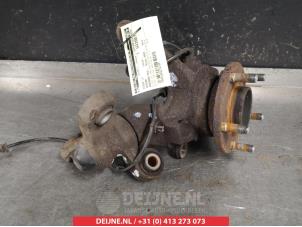 Nissan Primera Fusee links-voor O322500 foto 2