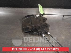 Nissan Murano Rear door mechanism 4-door, right O281492 photo 2