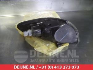 Mazda 323 Richtingaanwijzer links O11823 foto 2