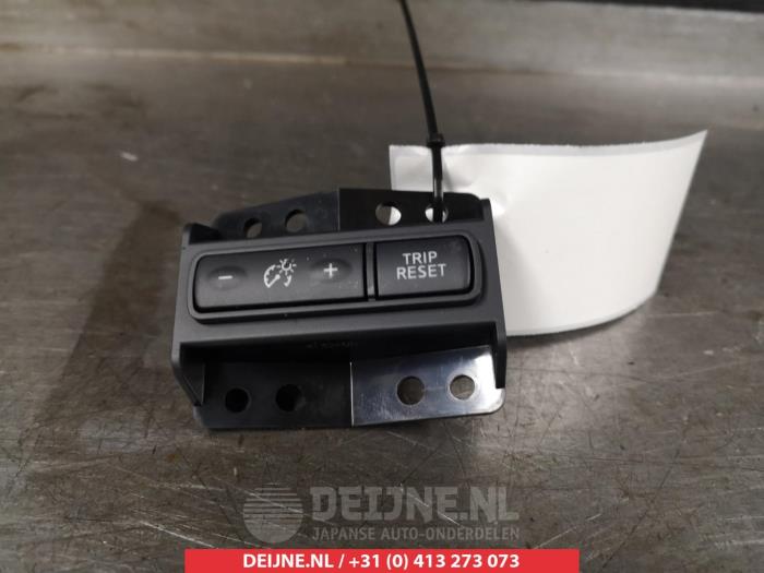 Nissan Qashqai Licht Schakelaar O306836