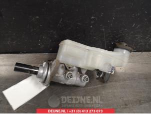 Gebruikte Hoofdremcilinder Toyota iQ 1.0 12V VVT-i Prijs € 35,00 Margeregeling aangeboden door V.Deijne Jap.Auto-onderdelen BV