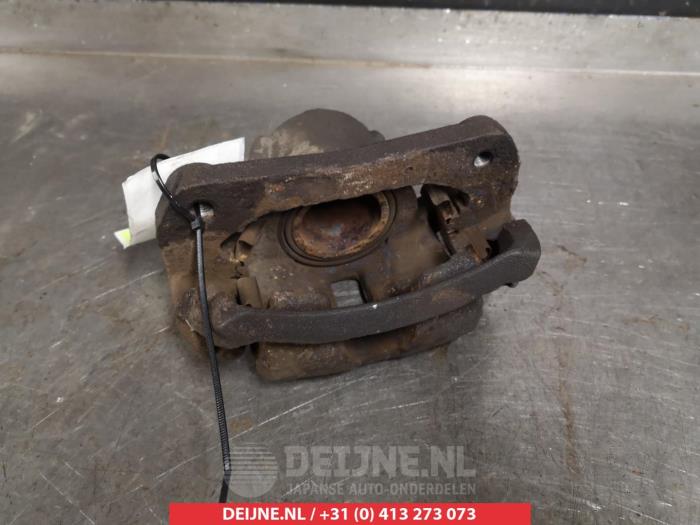 Daihatsu Terios Remklauw (Tang) links-voor O325410