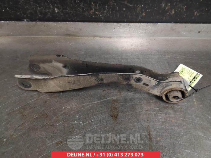 Toyota GT86 Querlenker rechts hinten O384724