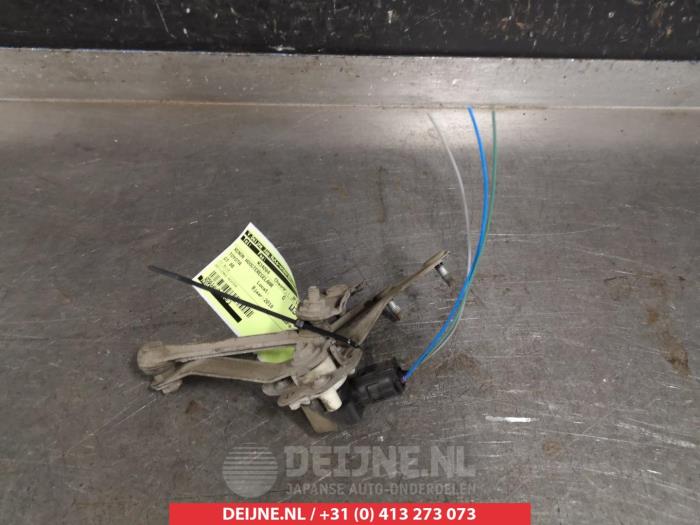 Toyota GT86 Xenon height adjustment O266901