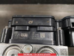 Toyota Aygo ABS Pomp O338543 foto 2
