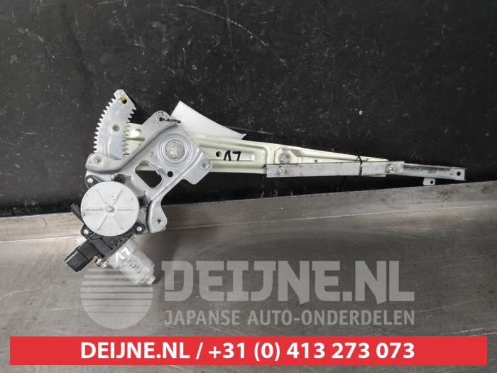 Mitsubishi Pajero Ruitmechaniek 4Deurs links-voor O275871