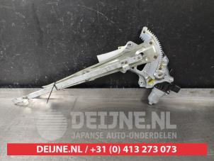 Mitsubishi Pajero Fenstermechanik 4-türig links vorne O275871 foto 2