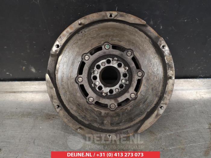 Lexus IS Schwungrad O353567