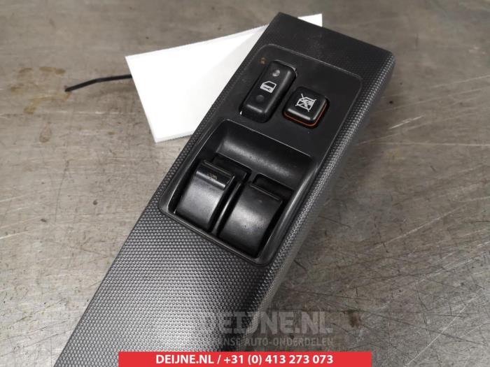 Toyota Corolla Verso Combischakelaar ramen O312391