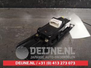 Toyota Corolla Verso Multi-functional window switch O312392 photo 2