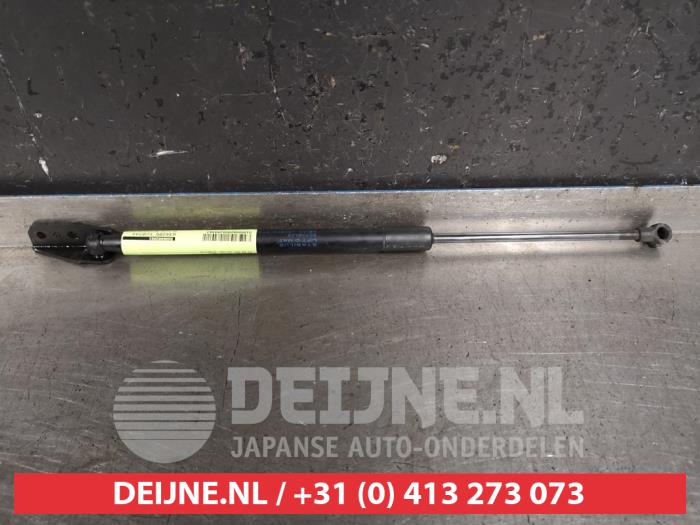 Toyota Auris Gasdemper links-achter O294483