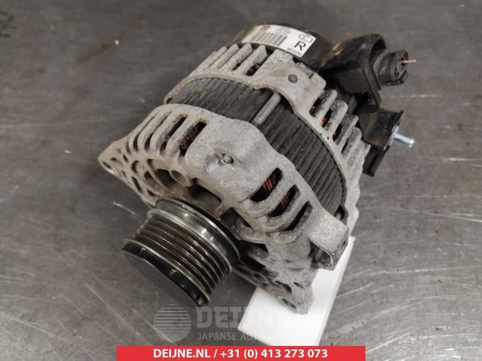 Gebruikte Dynamo Hyundai i20 (GBB) 1.1 CRDi VGT 12V Prijs € 75,00 Margeregeling aangeboden door V.Deijne Jap.Auto-onderdelen BV