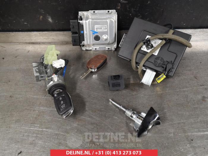 Hyundai I20 Computer Motormanagement O344417