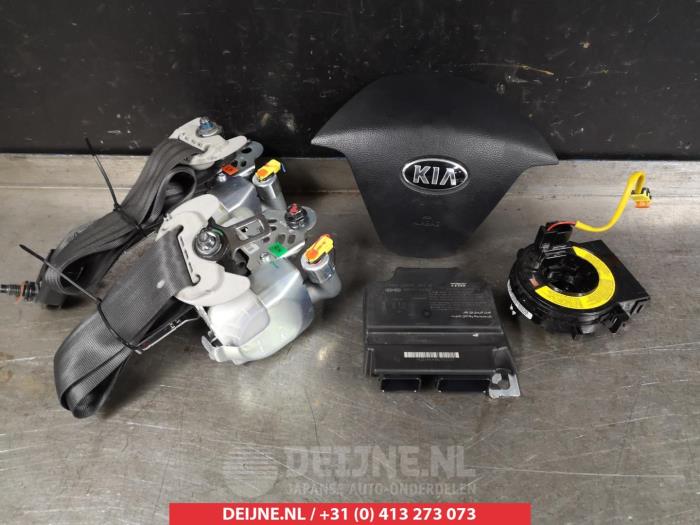 Kia Ceed Airbag Set+Module O334041