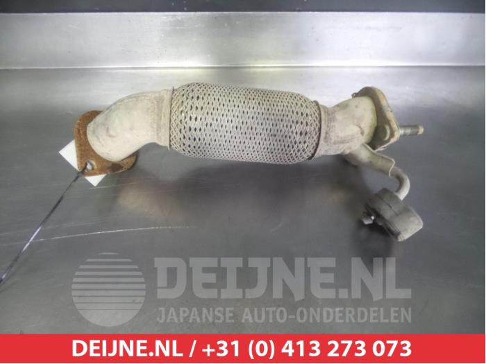 Gebruikte Uitlaat voorpijp Kia Sorento III (UM) 2.2 CRDi 16V VGT 4x2 Prijs € 25,00 Margeregeling aangeboden door V.Deijne Jap.Auto-onderdelen BV