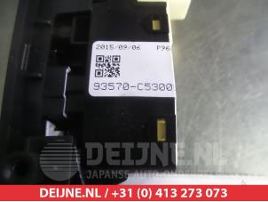 Kia Sorento Multi-functional window switch O311894 photo 3