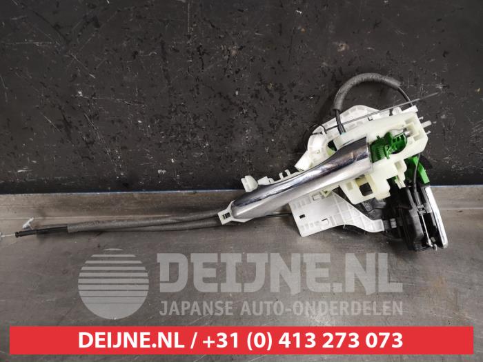 Kia Sorento Deurslot Mechaniek 4Deurs links-voor O279611