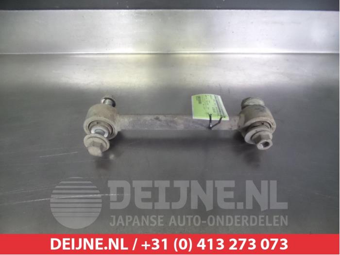 Kia Sorento Draagarm rechts-achter O384414