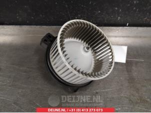 Mazda 6 Kachel Ventilatiemotor O366869 foto 2