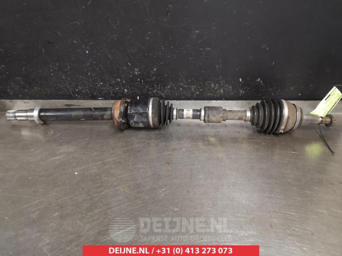 Toyota Corolla Verso Aandrijfas rechts-voor O320068