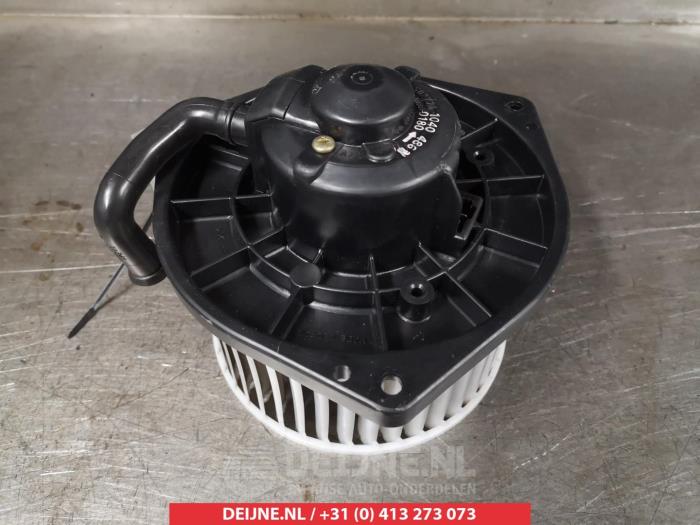 Mitsubishi Outlander Kachel Ventilatiemotor O367230