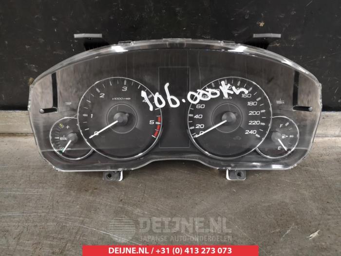 Subaru Legacy Tacho - Kombiinstrument KM O304479