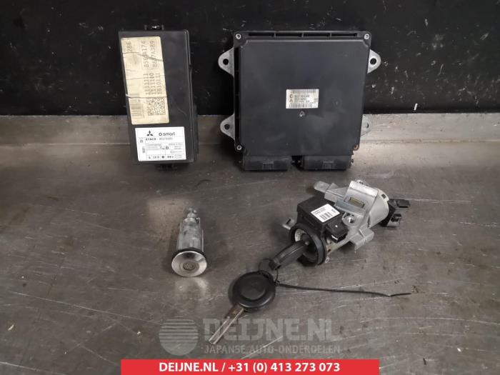 Mitsubishi Colt Set of cylinder locks (complete) O278508
