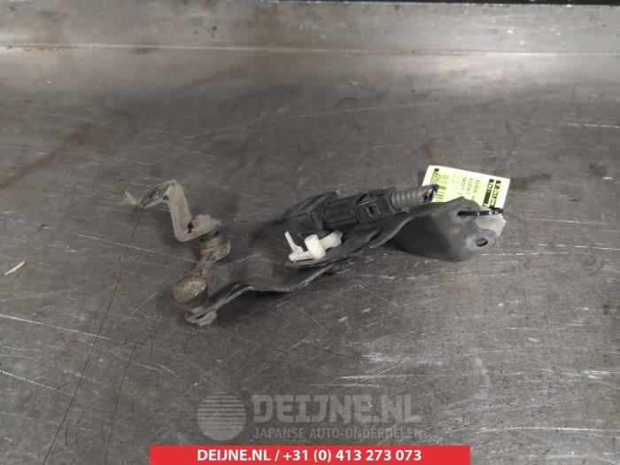 Suzuki Swift Xenon Höhenregler O266891