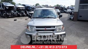 Mitsubishi Pajero Bonnet O265813 photo 2