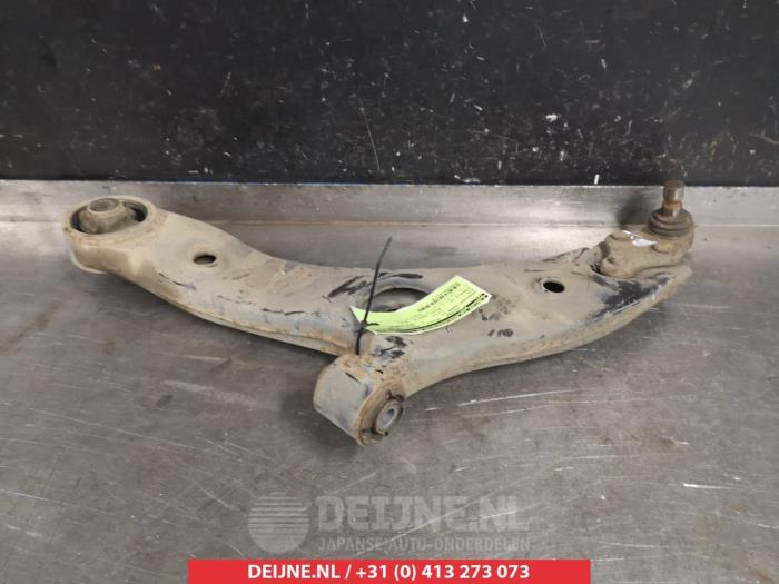 Kia Sorento Draagarm onder links-voor O381400