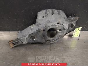 Toyota Auris Draagarm links-achter O383938 foto 2