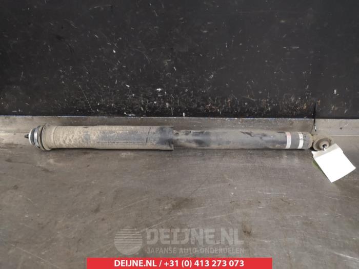 Toyota IQ Stoßdämpfer links hinten O378939