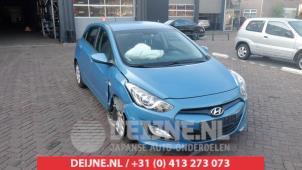 Hyundai I30 Windschutzscheibe O270870 foto 2