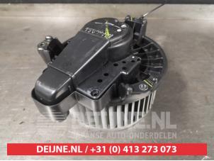 Gebruikte Chaufage Ventilatiemotor Toyota Verso 2.0 16V D-4D-F Prijs € 50,00 Margeregeling aangeboden door V.Deijne Jap.Auto-onderdelen BV