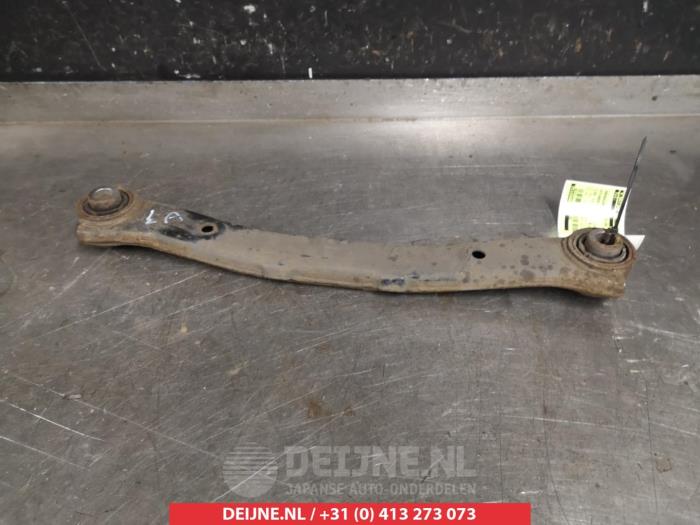 Hyundai I30 Draagarm links-achter O383240