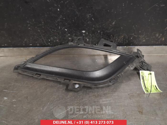 Hyundai I30 Bumper Rooster O264270