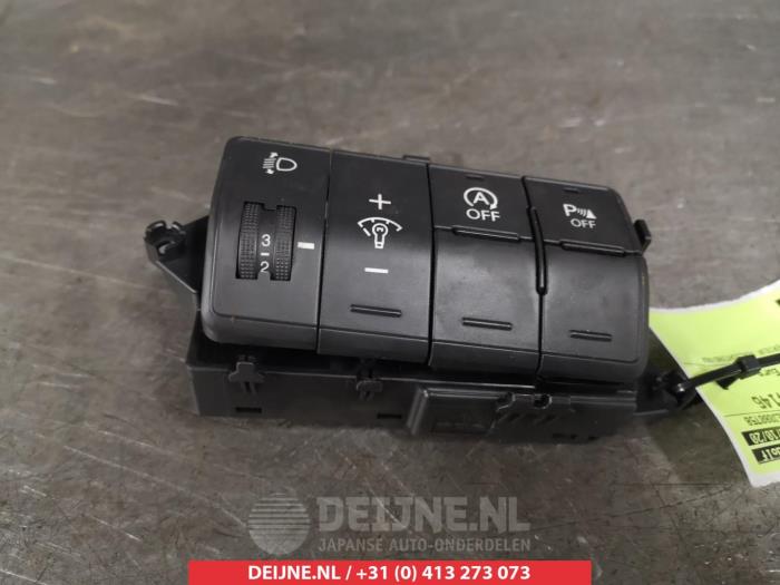 Hyundai I30 Schalter O269326