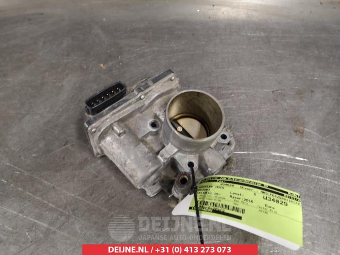 Suzuki Celerio Gasklephuis O356349