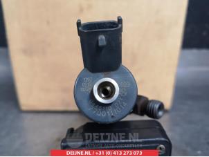 Mitsubishi Carisma Verstuiver (diesel) O355635 foto 3