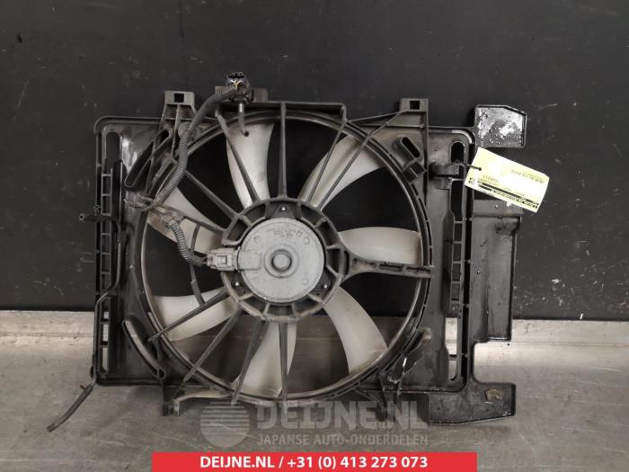Toyota Yaris Kühlgebläse O342099