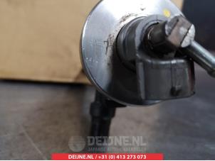 Mazda MPV Injector (diesel) O355392 photo 4