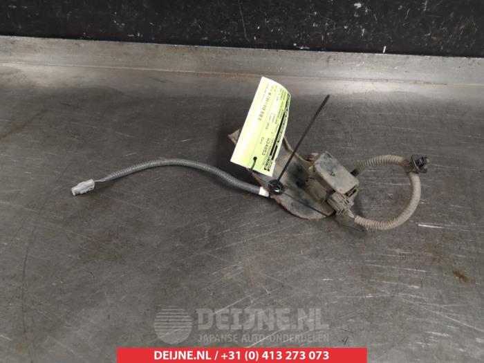 Suzuki SX-4 Xenon hoogteregelaar O266888