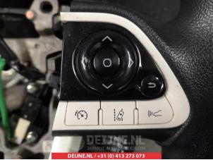 Toyota Prius Lenkrad O333475 foto 3