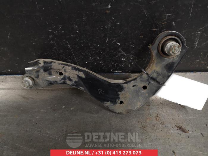 Toyota Prius Draagarm rechts-achter O384830