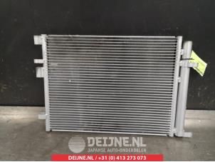 Gebruikte Airco Condensor Hyundai i20 1.6 CRDi 16V VGT Prijs € 35,00 Margeregeling aangeboden door V.Deijne Jap.Auto-onderdelen BV