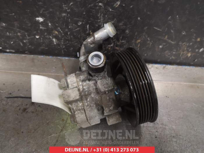 Kia Magentis Power steering pump O331355