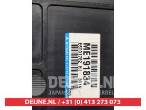 Mitsubishi Pajero Steuergerät Motormanagement O345033 foto 2