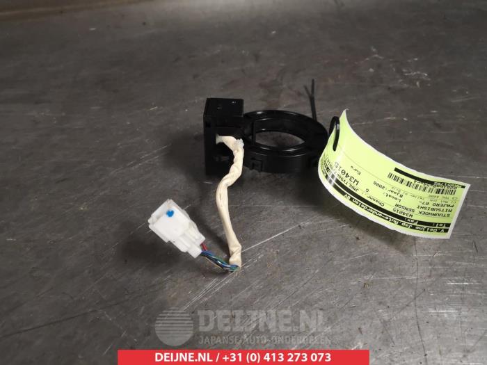Mitsubishi Pajero Steering angle sensor O263967